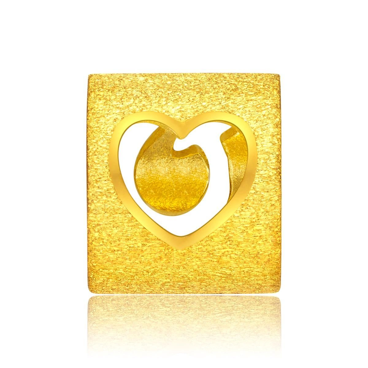 999.9 Gold Pendant (Large English Letter Q)