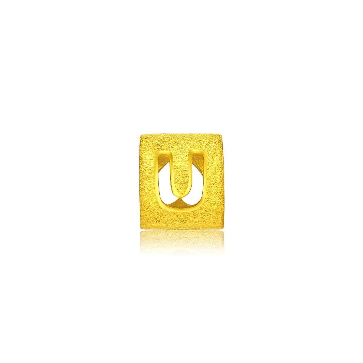 999.9 Gold Pendant (Large English Letter U)