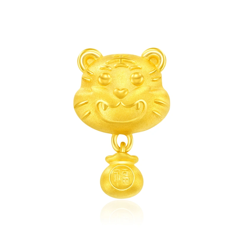 999 Gold charm