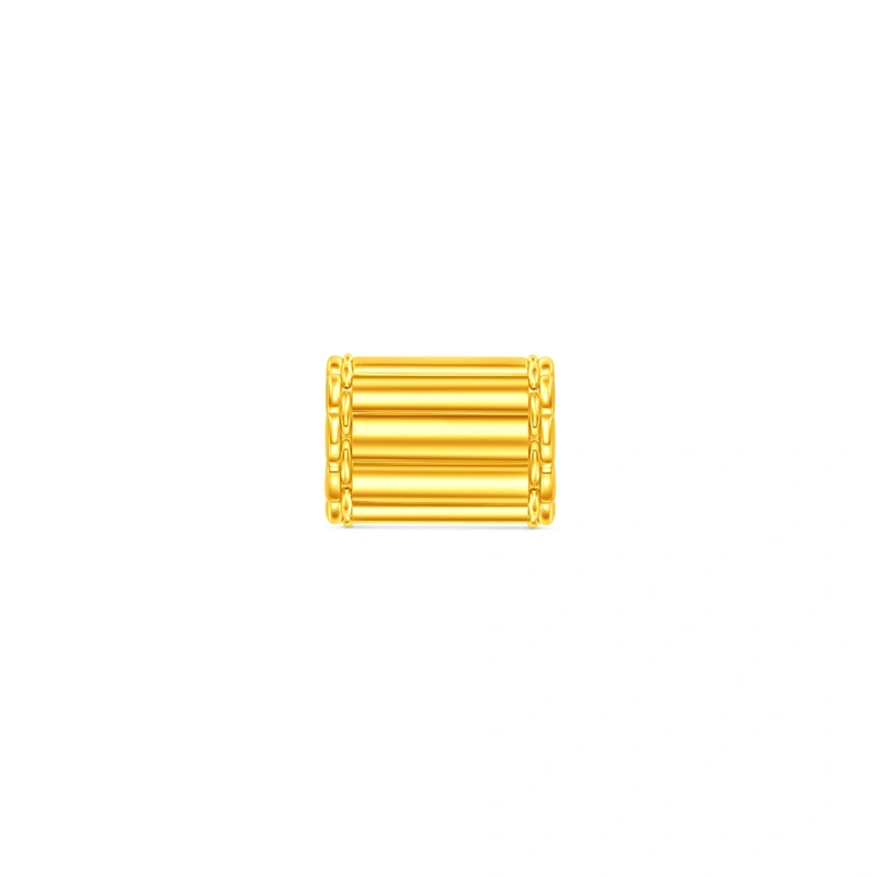 Geometry 999 Gold charm