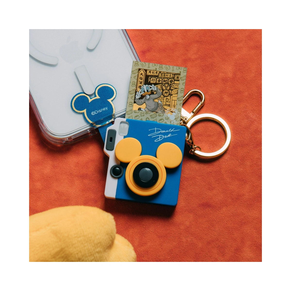 「Mickey and Friends」999.9黃金工藝精品金卡盲盒 (8款不重複)