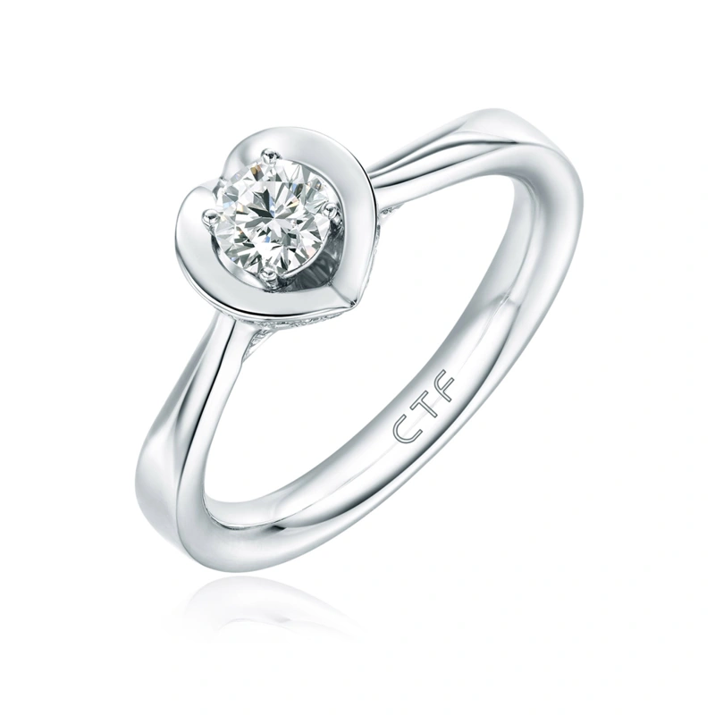 18K/750白色黃金鑲天然鑽石戒指