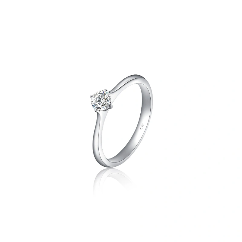 18K/750 White Gold diamond ring