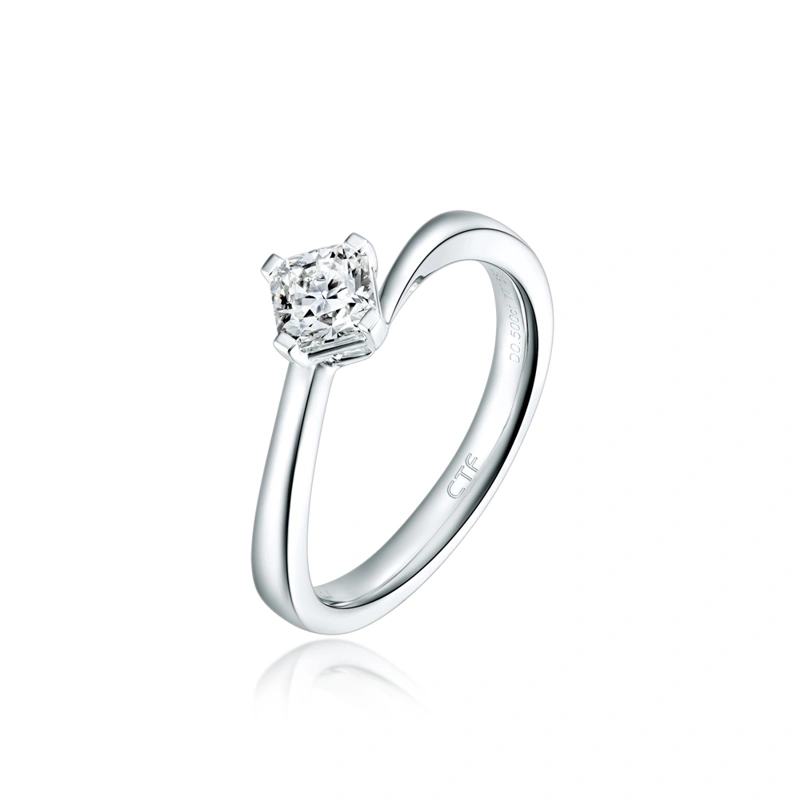 Pt950鉑金鑲天然鑽石戒指