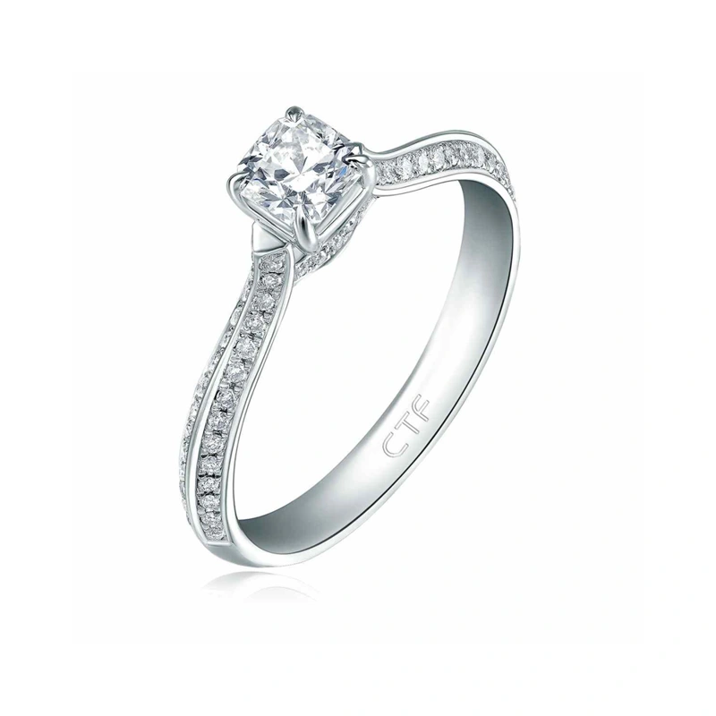 Pt950鉑金鑲天然鑽石戒指