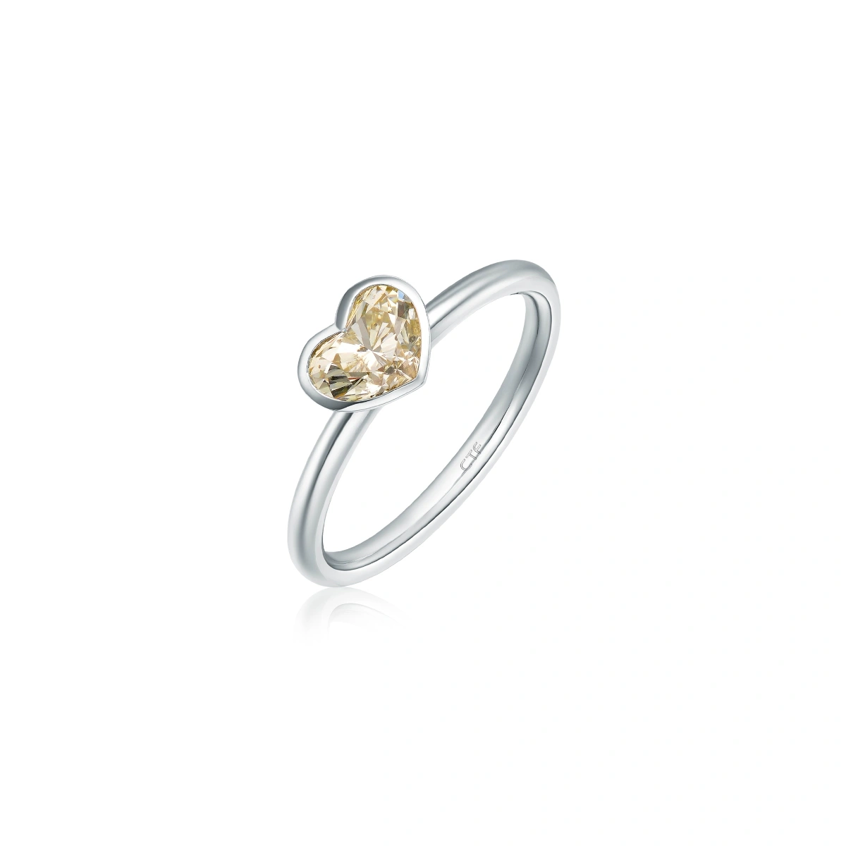 18K/750 White Gold diamond ring