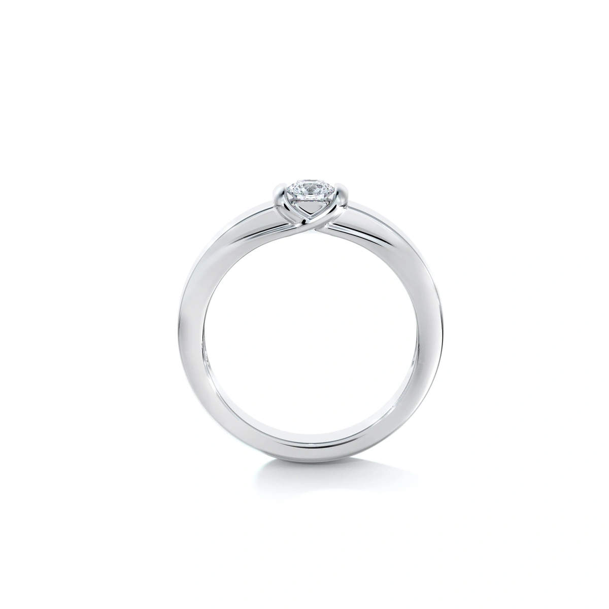 18K/750白色黃金鑲天然鑽石戒指