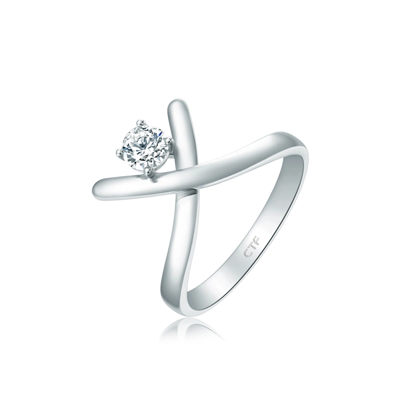 18K/750白色黃金鑲天然鑽石戒指