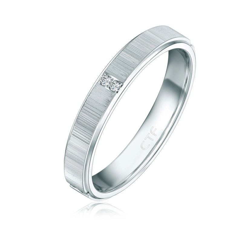 18K/750 White Gold diamond ring
