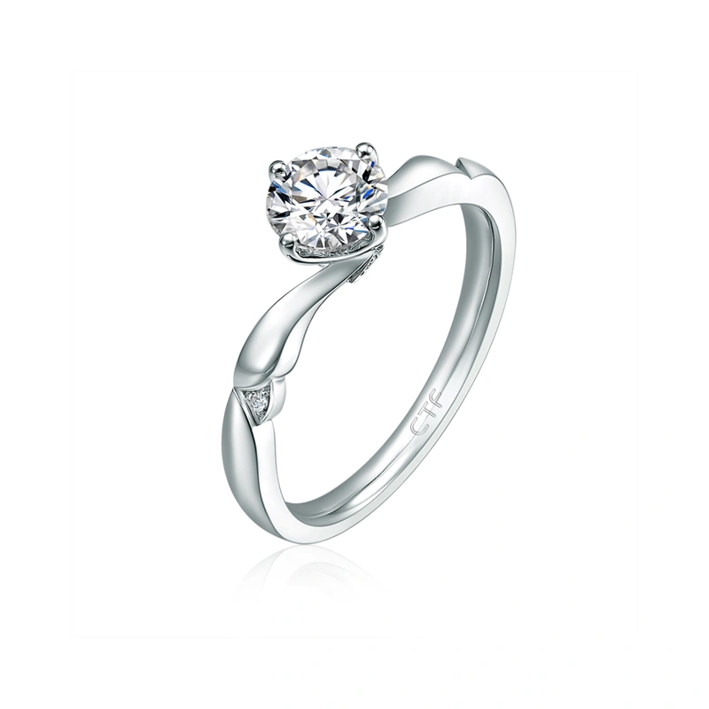 18K/750白色黃金鑲天然鑽石戒指