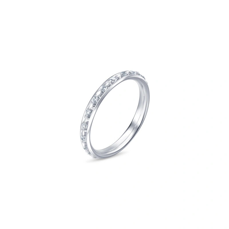 18K/750 White Gold diamond ring