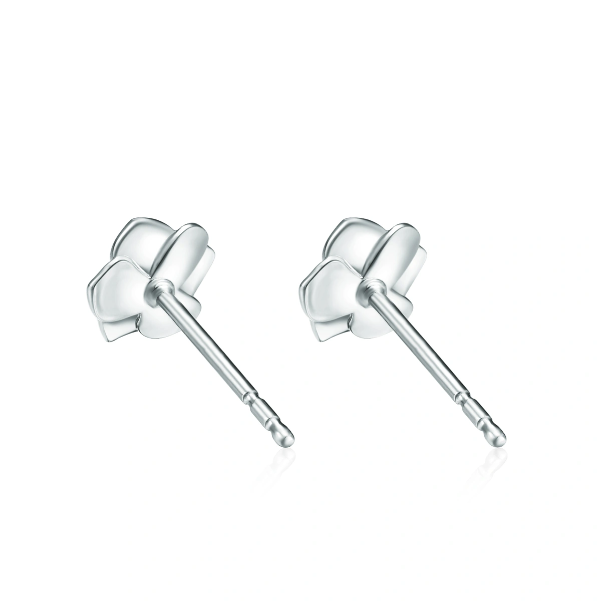 18K/750 White Gold diamond earrings