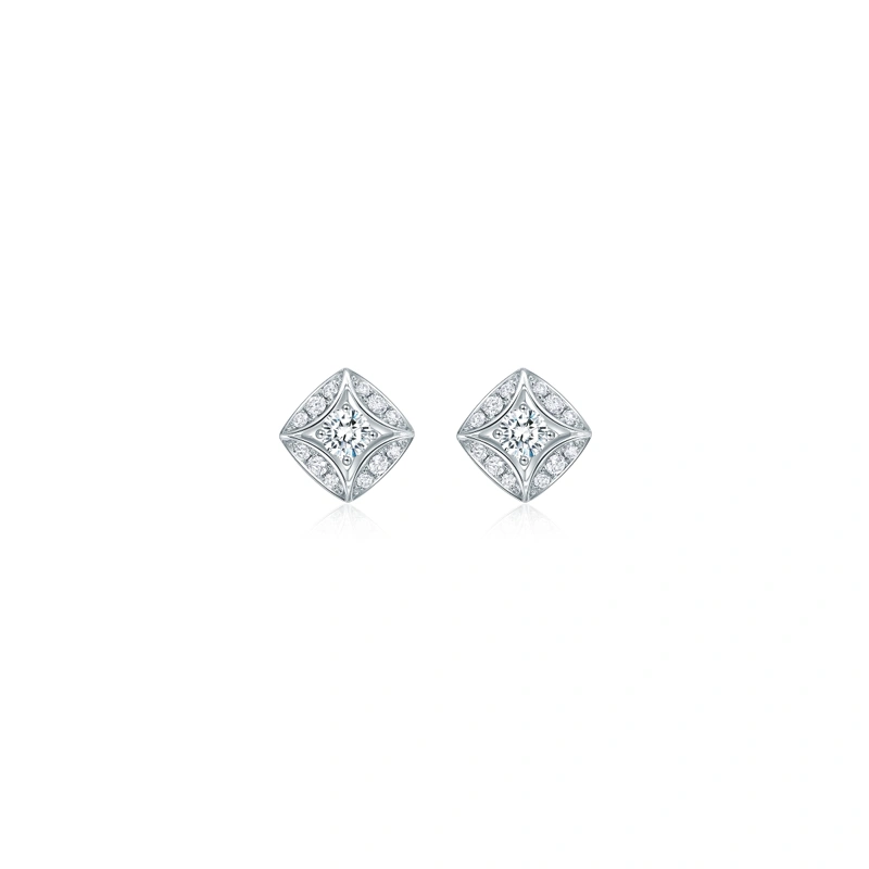 18K/750 White Gold diamond earrings