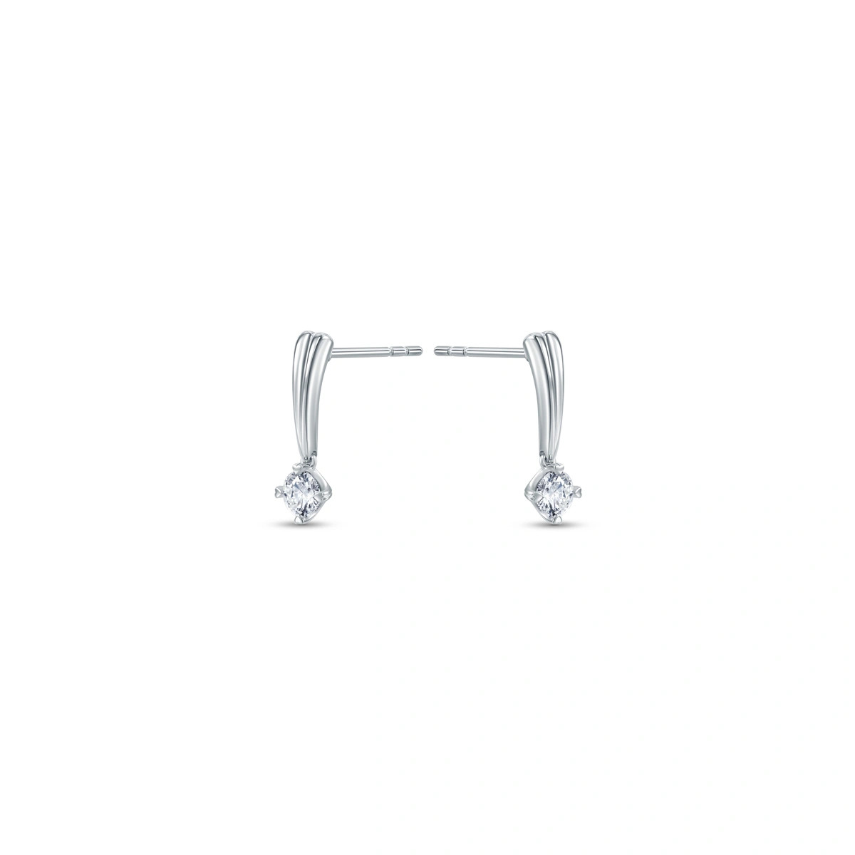 18K/750 White Gold diamond earrings