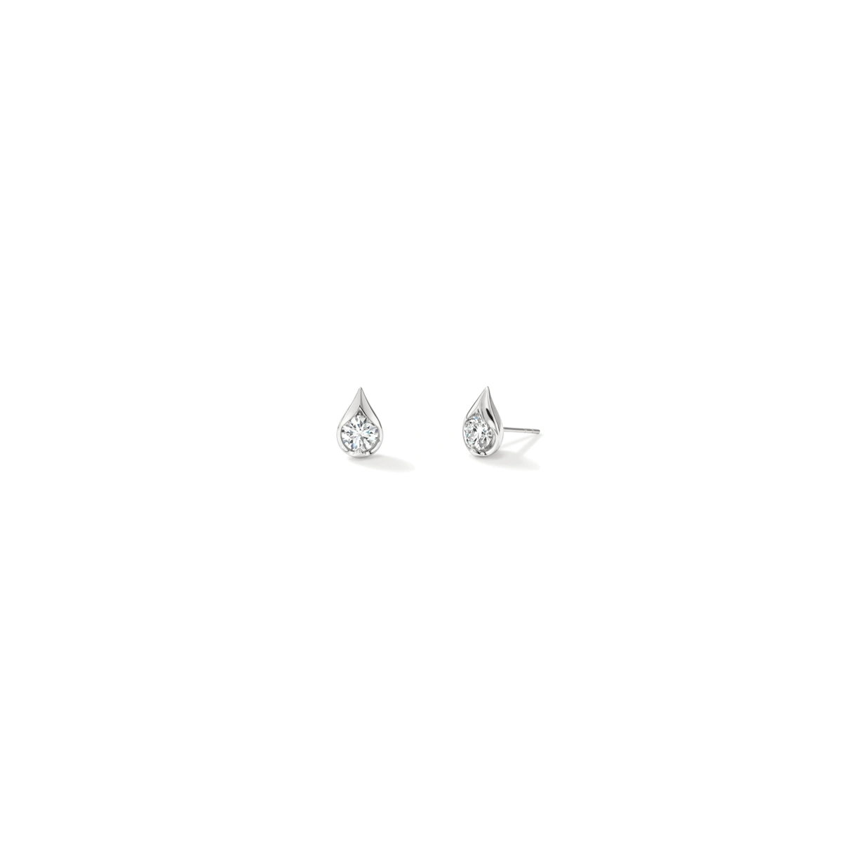 18K/750 White Gold diamond earrings