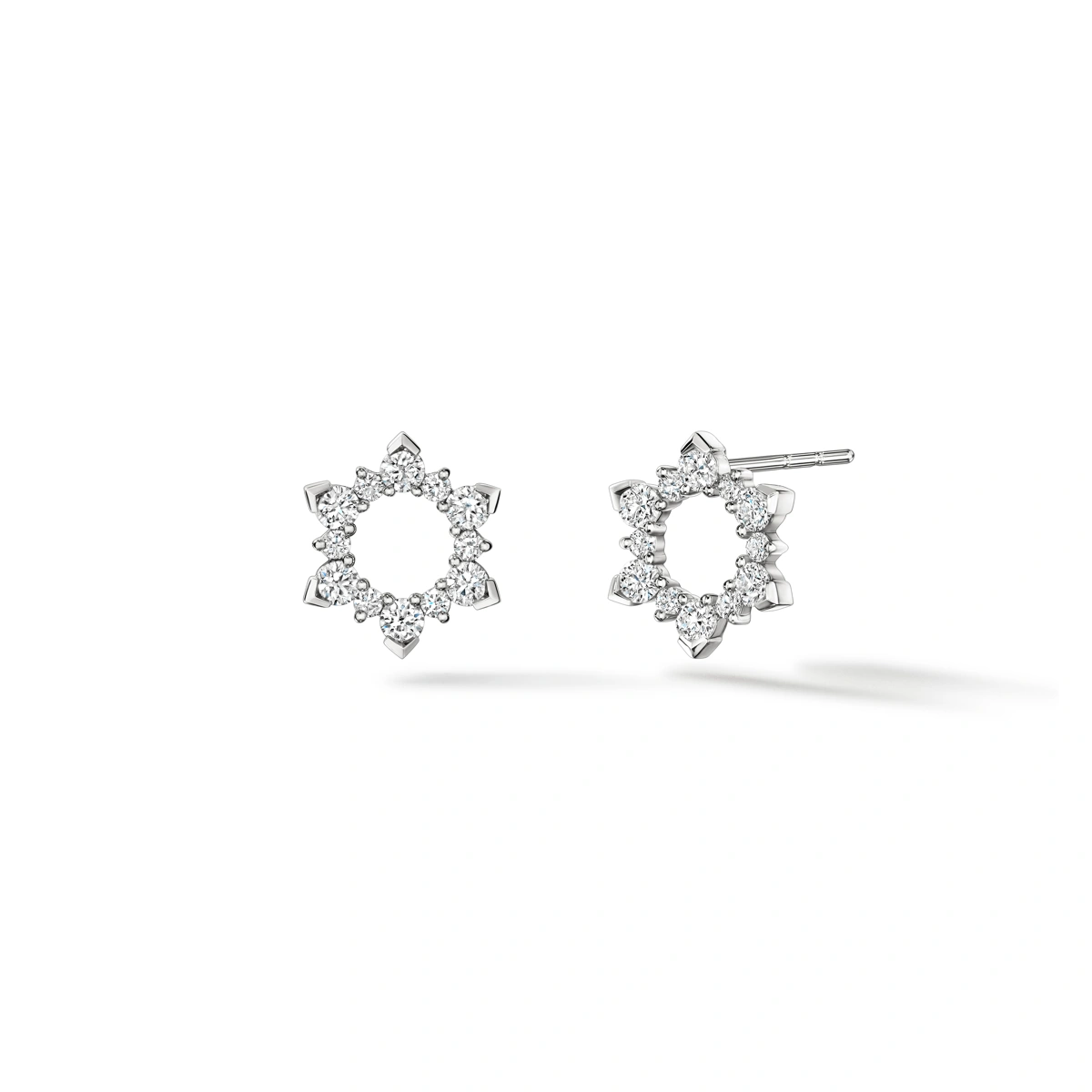 18K/750 White Gold diamond earrings